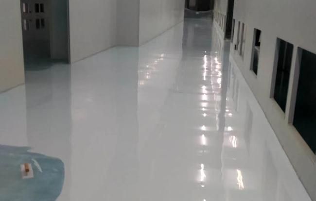 环氧树脂自流平地坪漆