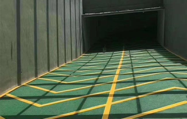 无振动防滑坡道